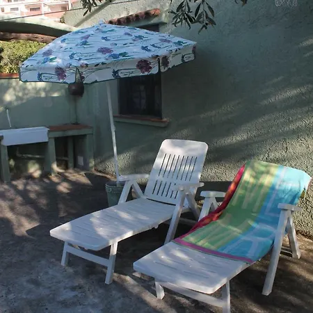 Casa Vacanze A Badesi, Mare E Relax. 度假居 巴德希