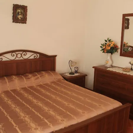 Casa Vacanze A Badesi, Mare E Relax.